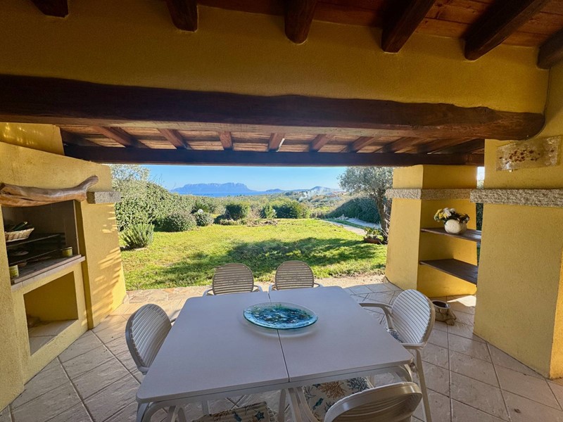 Villa in Vendita a Golfo Aranci, 850'000€, 170 m²