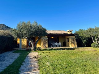 Villa in Vendita a Golfo Aranci, 850'000€, 170 m²