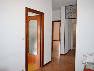 Trilocale in Vendita a Cairo Montenotte, 98'000€, 85 m²