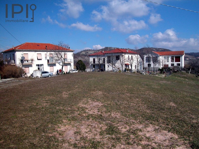 Rustico in Vendita a Pareto, 400'000€, 700 m²