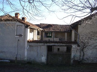 Rustico in Vendita a Piana Crixia, 120'000€, 600 m²