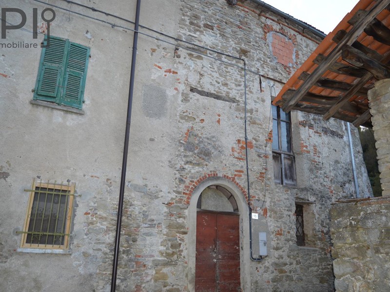 Rustico in Vendita a Saliceto, 30'000€, 200 m²