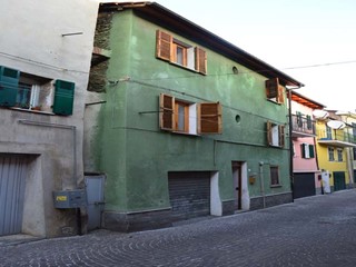 Casa Semi Indipendente in Vendita a Cairo Montenotte, 55'000€, 120 m²