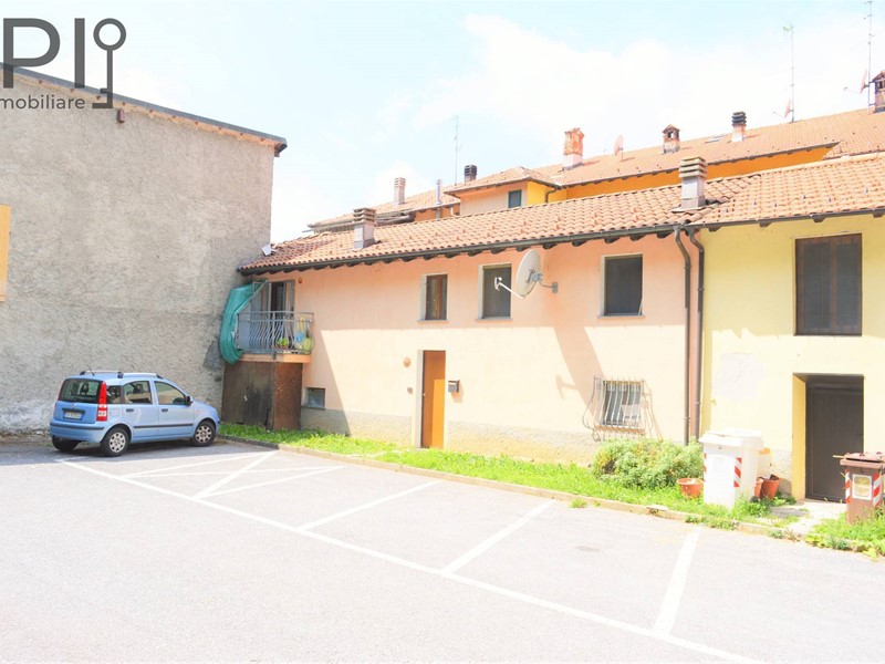 Casa Semi Indipendente in Vendita a Dego, 80'000€, 75 m²