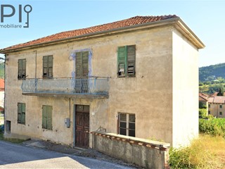 Rustico in Vendita a Saliceto, 40'000€, 140 m²