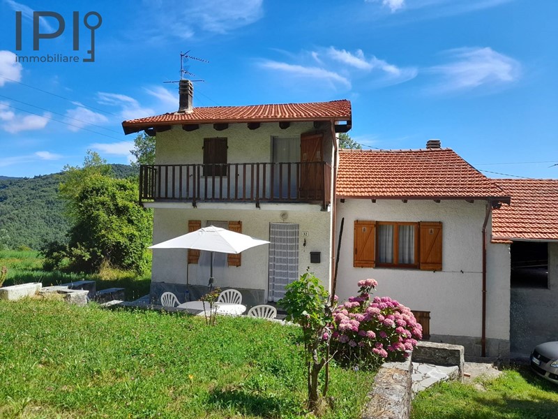 Casa Semi Indipendente in Vendita a Piana Crixia, 55'000€, 120 m²