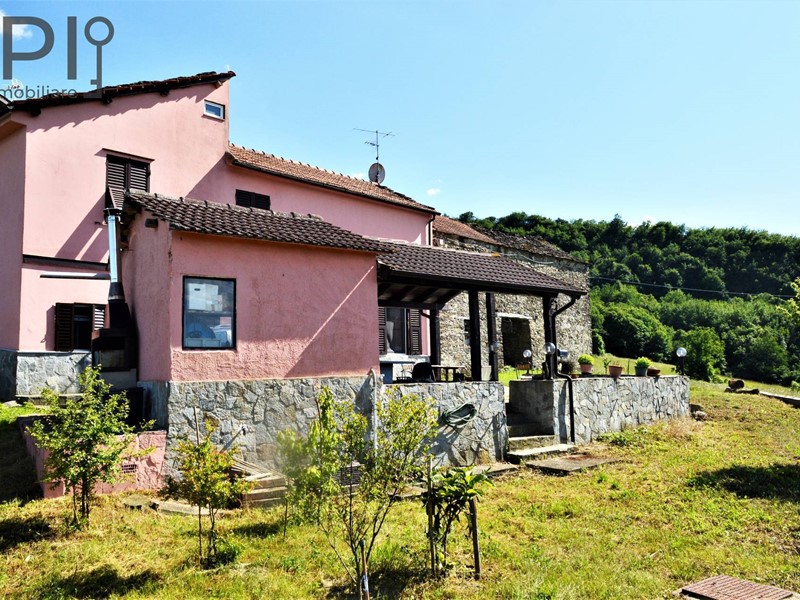 Casa Semi Indipendente in Vendita a Dego, 110'000€, 110 m²