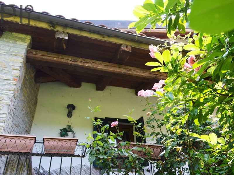 Casa Semi Indipendente in Vendita a Camerana, 98'000€, 120 m²