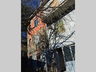 Casa Semi Indipendente in Vendita a Cairo Montenotte, 40'000€, 220 m²