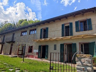 Villa in Vendita a Murisengo, 205'000€, 500 m²