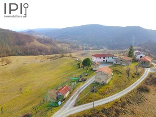 Rustico in Vendita a Pareto, 195'000€, 790 m²