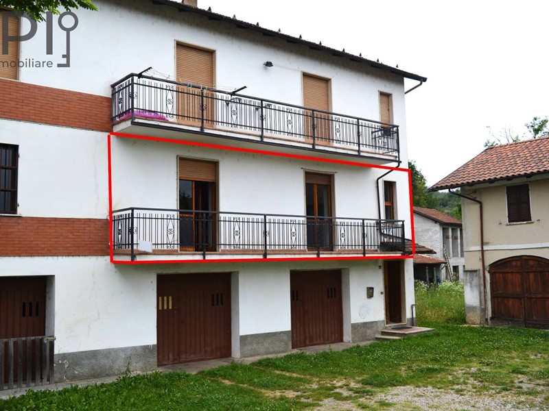 Appartamento in Vendita a Mombaldone, 50'000&euro;, 140 m²