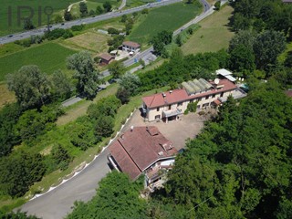 Villa in Vendita a Asti, 1'250'000&euro;, 500 m²