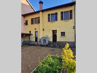 Casa Semi Indipendente in Vendita a Cairo Montenotte, 149'000€, 100 m²