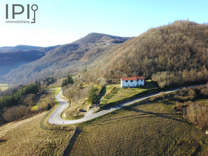 Villa in Vendita a Saliceto, 230'000€, 185 m²