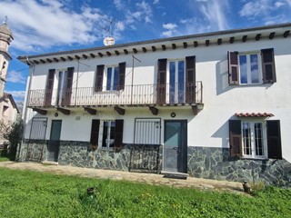 Villa in Vendita a Dego, 170'000€, 150 m²