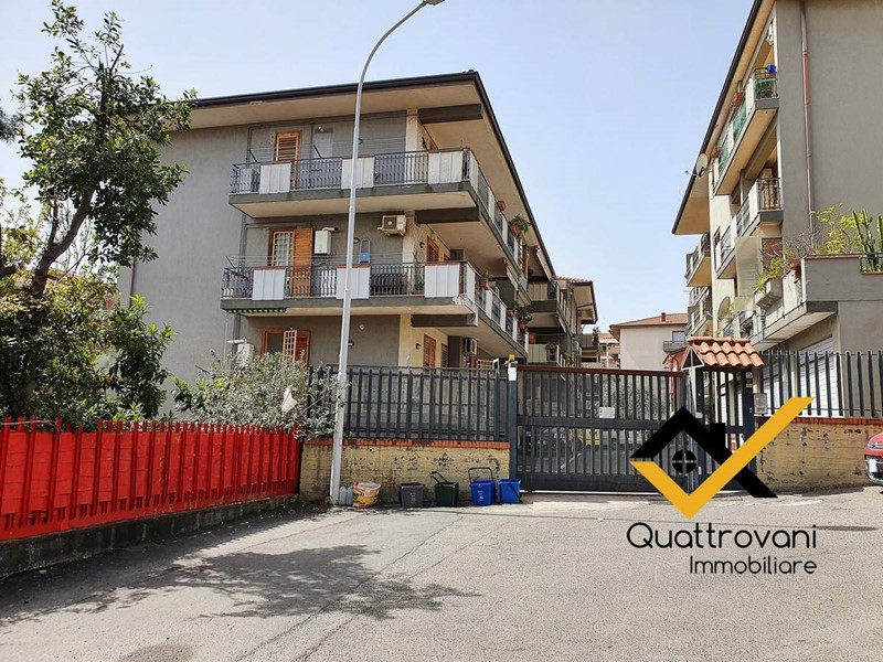 Box in Vendita a Aci Castello, 15'000€, 31 m²