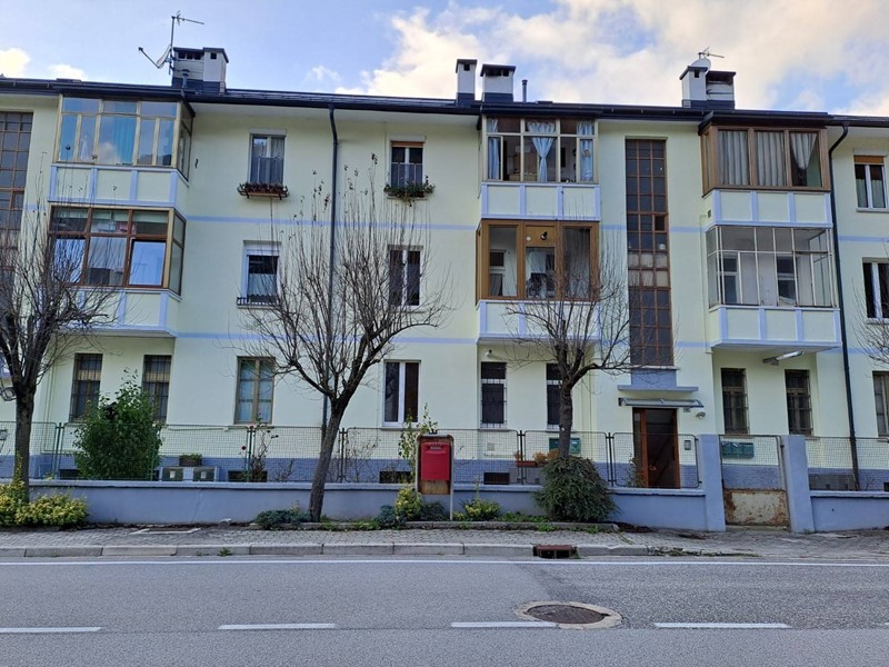 Quadrilocale in Vendita a Pontebba, 65'000€, 83 m²