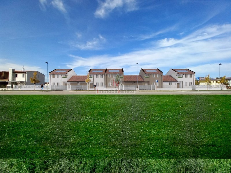 Villetta a schiera in Vendita a Gambellara, 310'000€, 195 m²