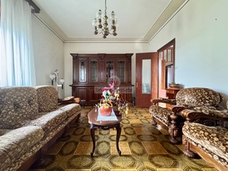 Appartamento in Vendita a Lonigo, 148'000€, 124 m²