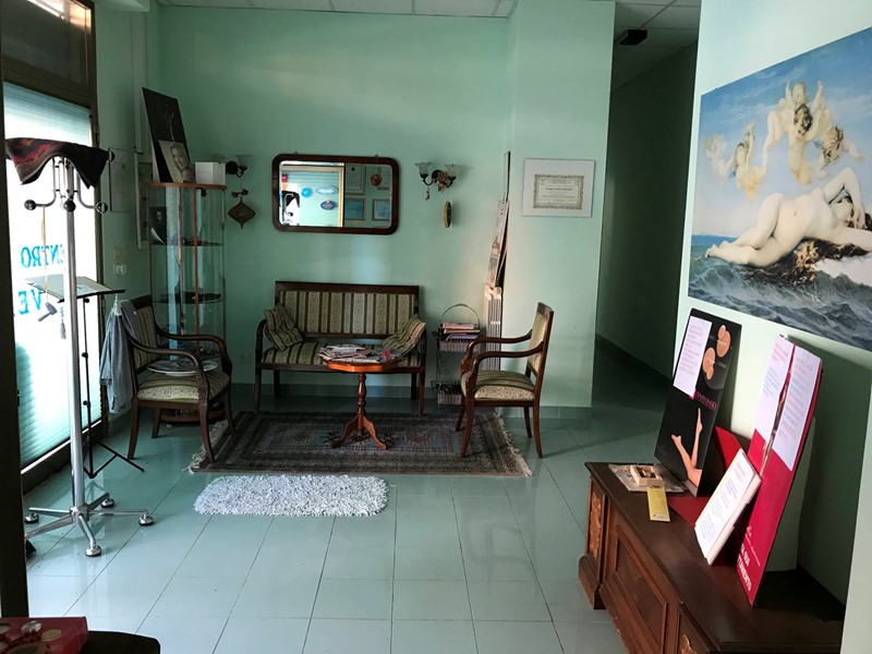 Immobile commerciale in Vendita a Vasto, 120'000&euro;, 175 m²