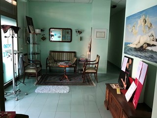 Immobile commerciale in Vendita a Vasto, 120'000€, 175 m²