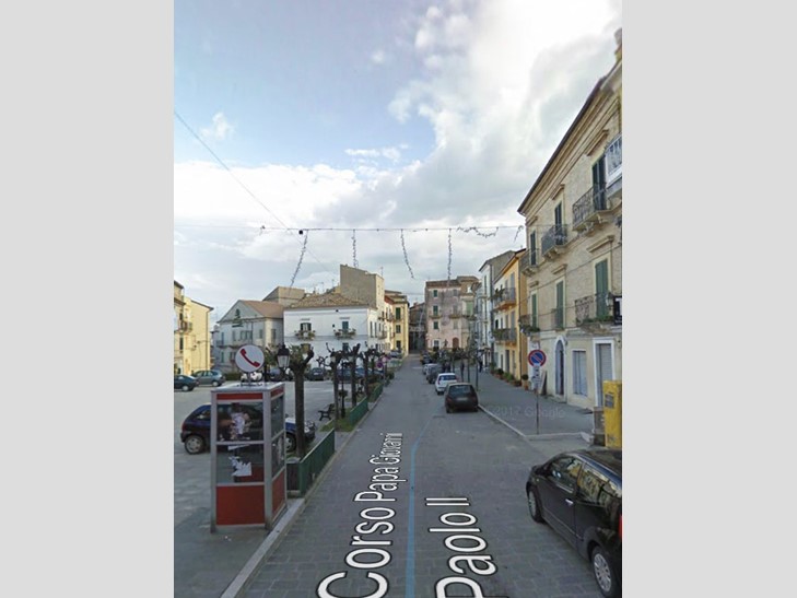 Immobile commerciale in Vendita a Pollutri, 90'000€, 180 m²