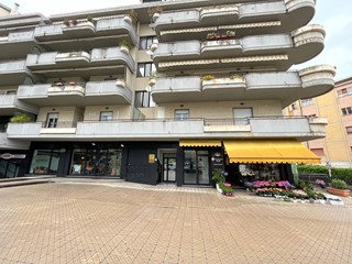 Immobile commerciale in Vendita a Vasto, 60'000€, 31 m²