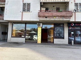 Immobile commerciale in Affitto a Vasto, 850&euro;, 100 m²