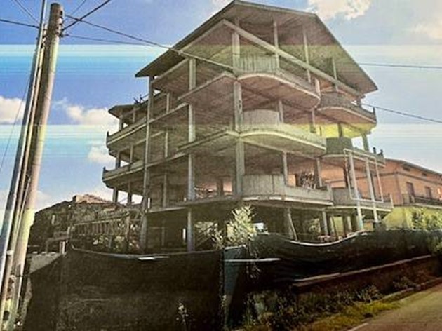 Casa Indipendente in Vendita a Atessa, 250'000€, 1322 m²