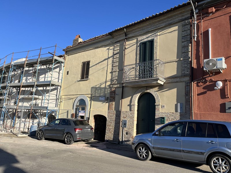 Casa Semi Indipendente in Vendita a Pollutri, 48'000€, 60 m²