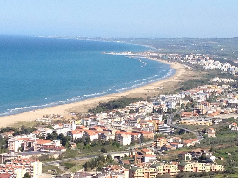 Appartamento in Vendita a Vasto, 350'000&euro;, 150 m²