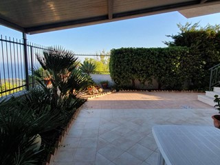 Casa Semi Indipendente in Vendita a Sciacca, 210'000€, 130 m²