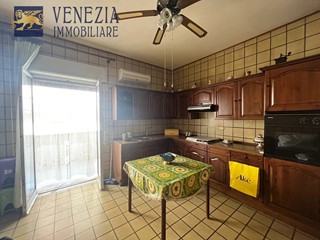 Appartamento in Vendita a Sciacca, 110'000€, 150 m²