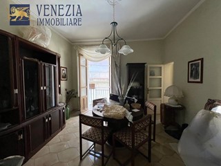 Trilocale in Vendita a Sciacca, 43'000€, 70 m²
