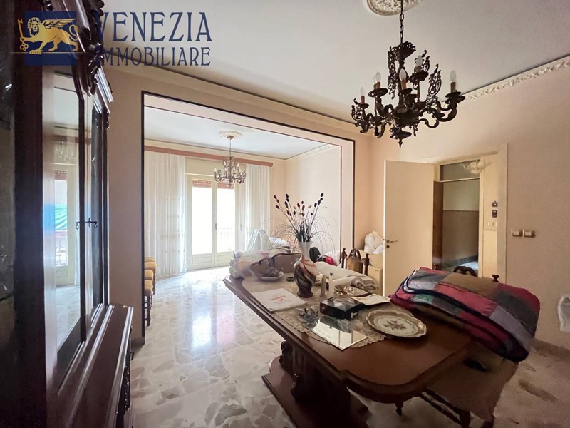 Trilocale in Vendita a Sciacca, 77'000€, 110 m²