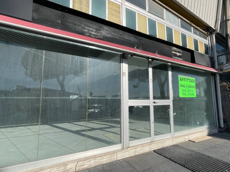 Laboratorio in Vendita a San Benedetto del Tronto, 230'000€, 532 m²