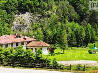 Casa Indipendente in Vendita a Calalzo di Cadore, 280'000€, 378 m²