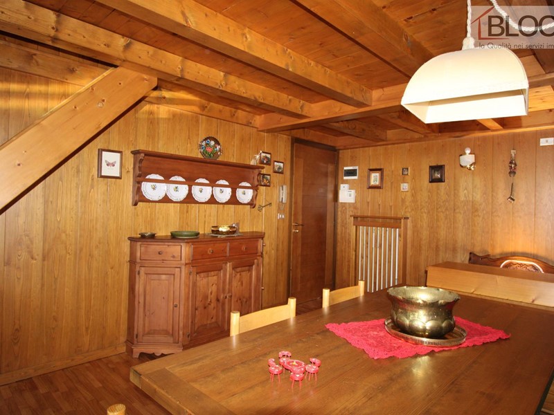 Attico in Vendita a Pieve di Cadore, 225'000€, 100 m²