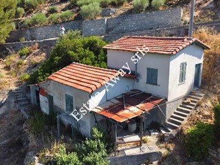 Rustico in Vendita a Bordighera, 240'000€, 120 m²