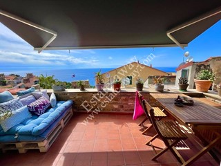 Casa Semi Indipendente in Vendita a Cipressa, 340'000€, 90 m²