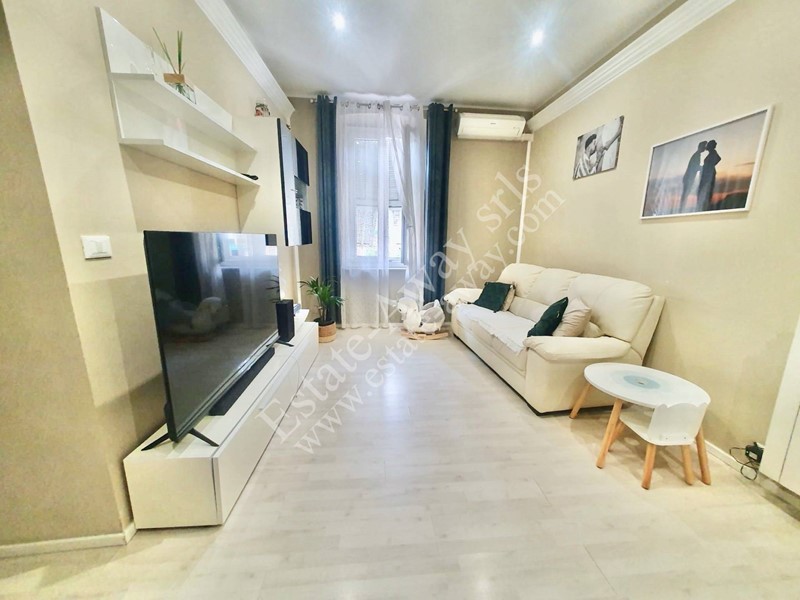 Trilocale in Vendita a Bordighera, 300'000€, 100 m²