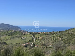 Terreno agricolo in Vendita a Agropoli, 138'000€, 28000 m²