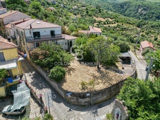 Appartamento in Vendita a Perdifumo, 120'000&euro;, 300 m²