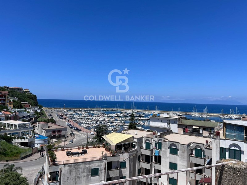 Quadrilocale in Vendita a Agropoli, 275'000€, 125 m²