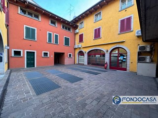 Trilocale in Vendita a Palazzolo sull'Oglio, 138'000€, 94 m²