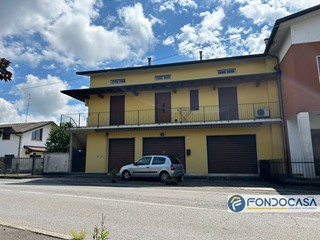 Ufficio in Affitto a Palazzolo sull'Oglio, 550€, 52 m²