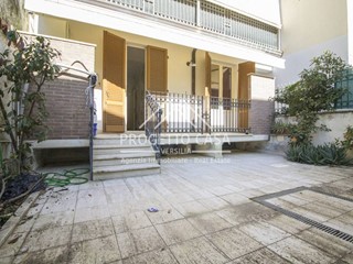 Appartamento in Vendita a Viareggio, 480'000€, 125 m²