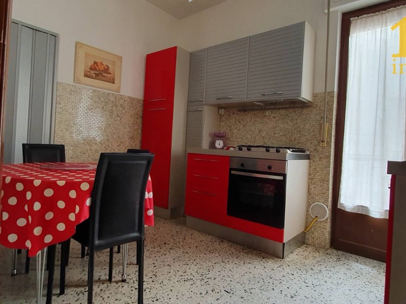 Attico in Affitto a Pescara, 180€, 100 m²
