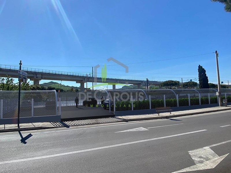 Box in Vendita a San Benedetto del Tronto, 12 m²